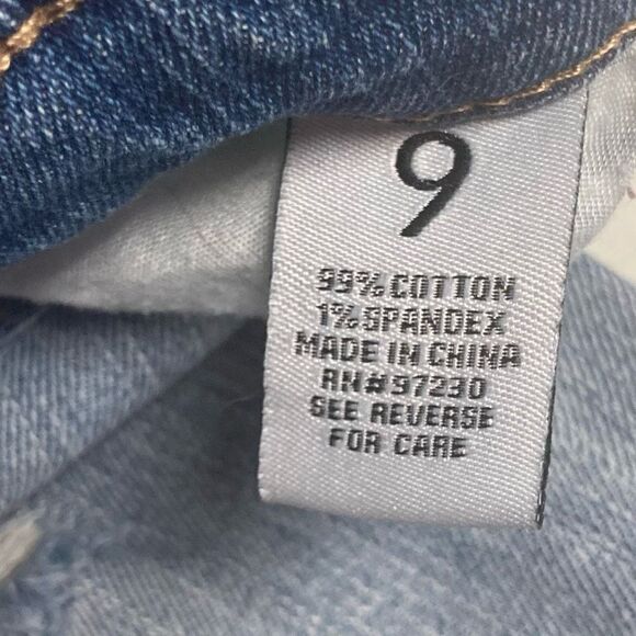 ALMOST FAMOUS Women’s ( Juniors) Blue Overalls Size 9 Inseam 26” Distressed - Picture 5 of 10